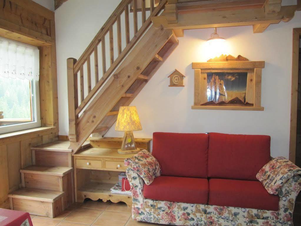 Appartamenti Chalet Orchidea 까나제이 외부 사진